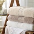 la mejor toalla de baño equilibra absorbencia suavidad